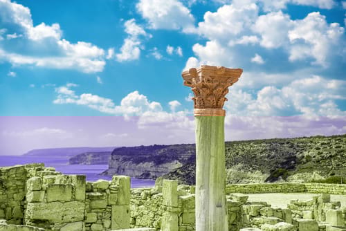 Ancient ruins discovered using car hire from easyCar