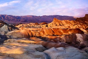 Car hire by easyCar can take you to Death Valley National Park, CA