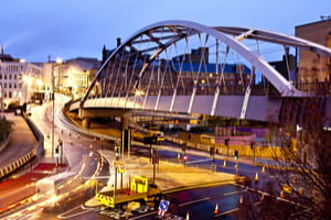 Go shopping in Sheffield using car hire from easyCar