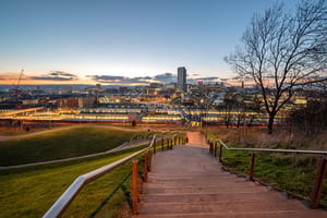 Explore Sheffield using car hire from easyCar
