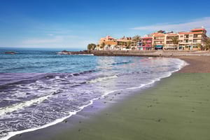 Golden Valle Gran Rey beach in La Gomera, car rental by easyCar
